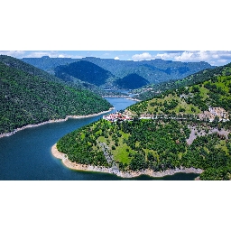 Язовирите-и-езерата-на-България